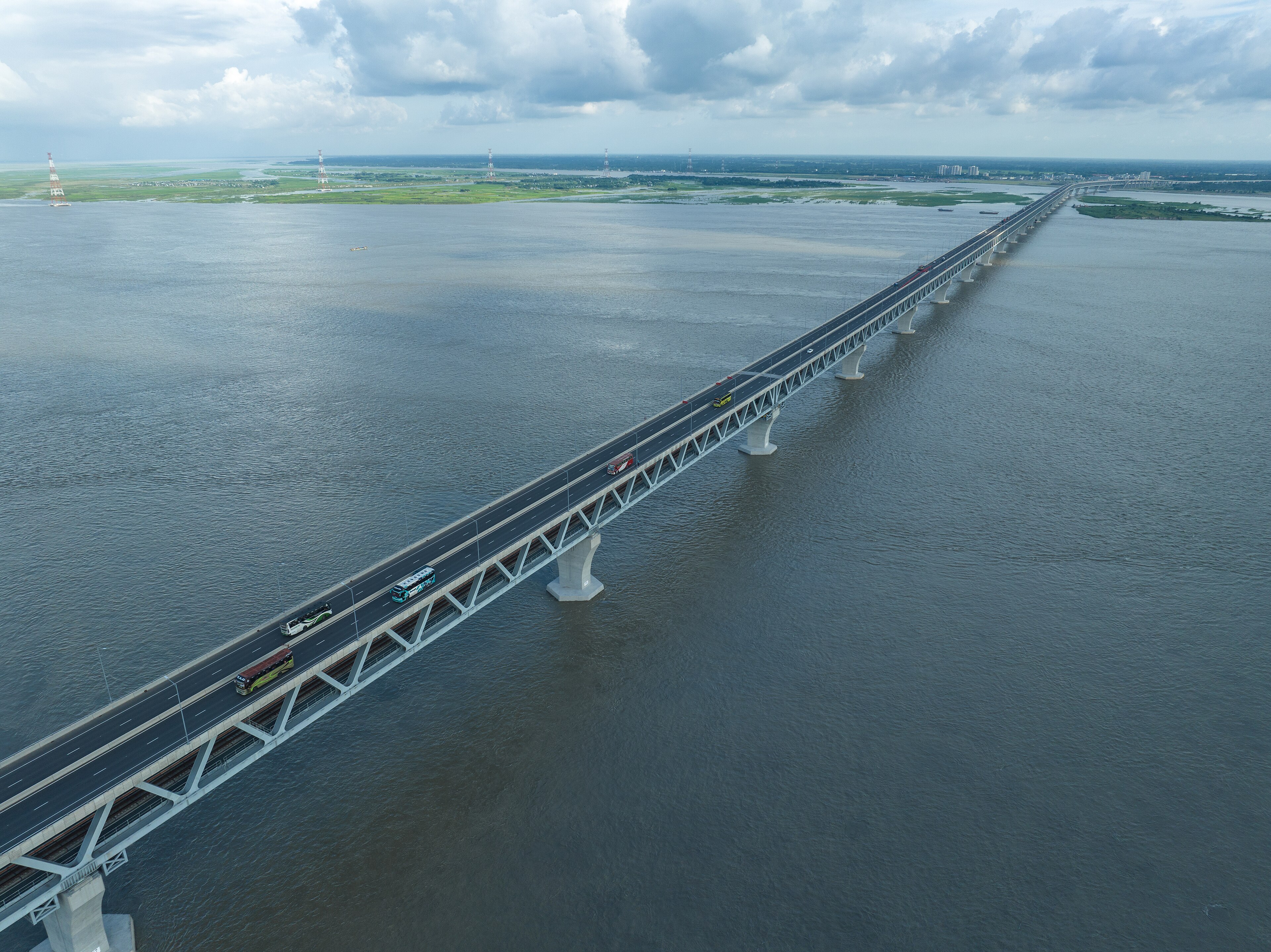Padma Bridge, Padma River